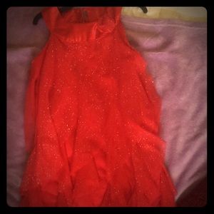 Sparkling red dress 👗